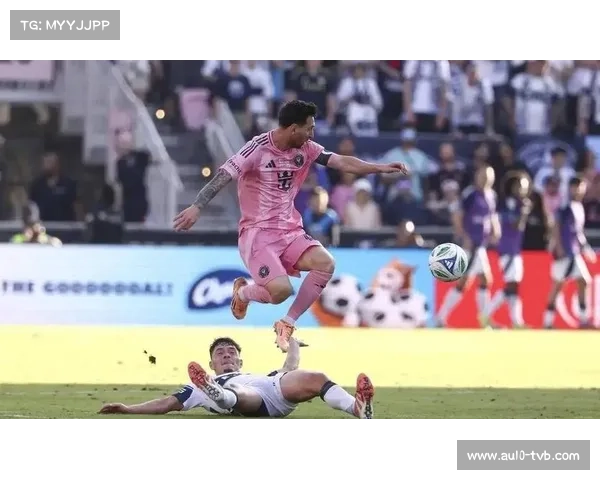 本世纪国家德比对阵巴萨进球榜：C罗20球居首，本泽马、姆巴佩列二三位